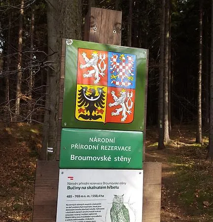U Náměstí Apartamento Broumov
