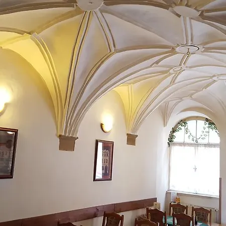 U Namesti Apartment *